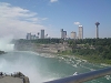 die Niagara Falls und zum Teil ein Blick nach Kanada
